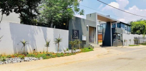 One33 On Coleraine, 3 beds 3,5 bath entire house